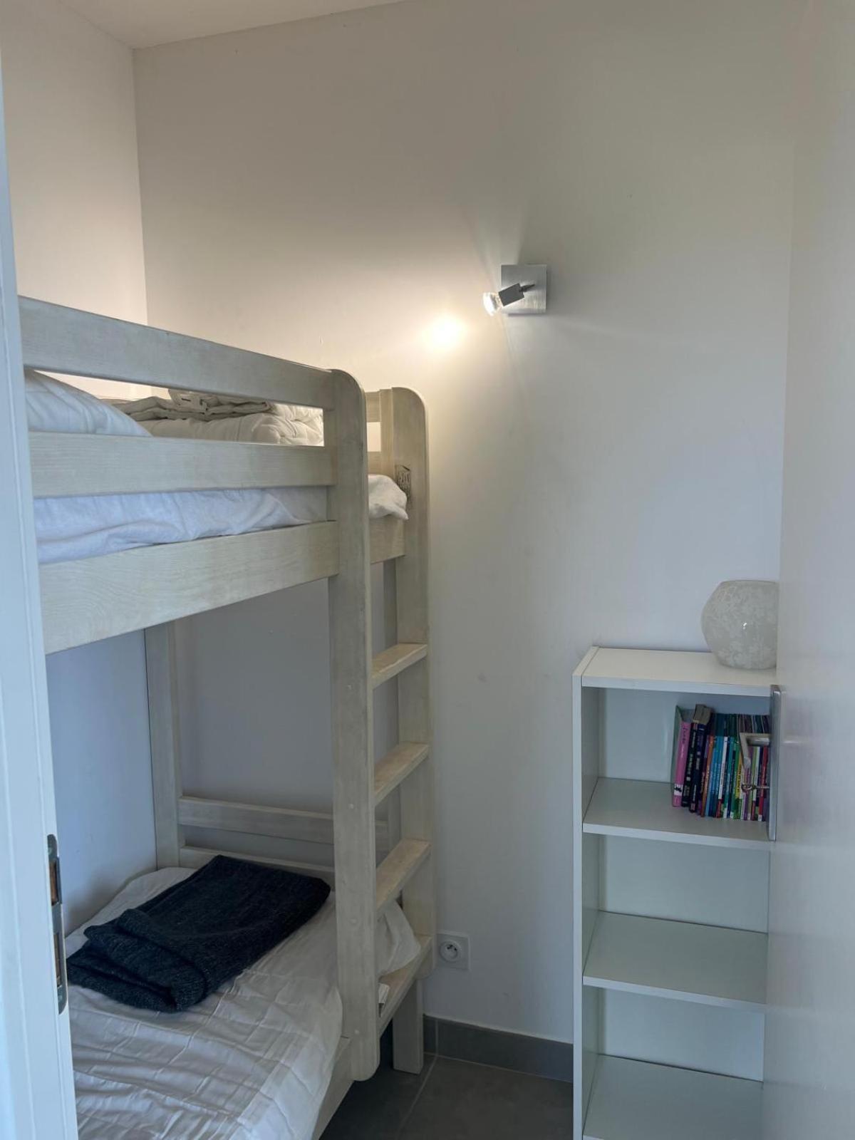 Les Pieds Dans Le Sable Appartement Vue Mer 1 Chambre 1 Cabine Le Grau-du-Roi Eksteriør bilde